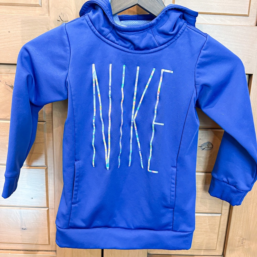 Girls Nike Hooded Sweatshirt